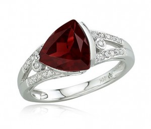 ruby-ring-4f8135a5a6862